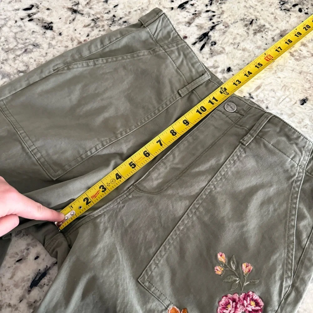 Driftwood Green Utility Boyfriend Crop Floral Embroidery Large - Picture 10 of 16